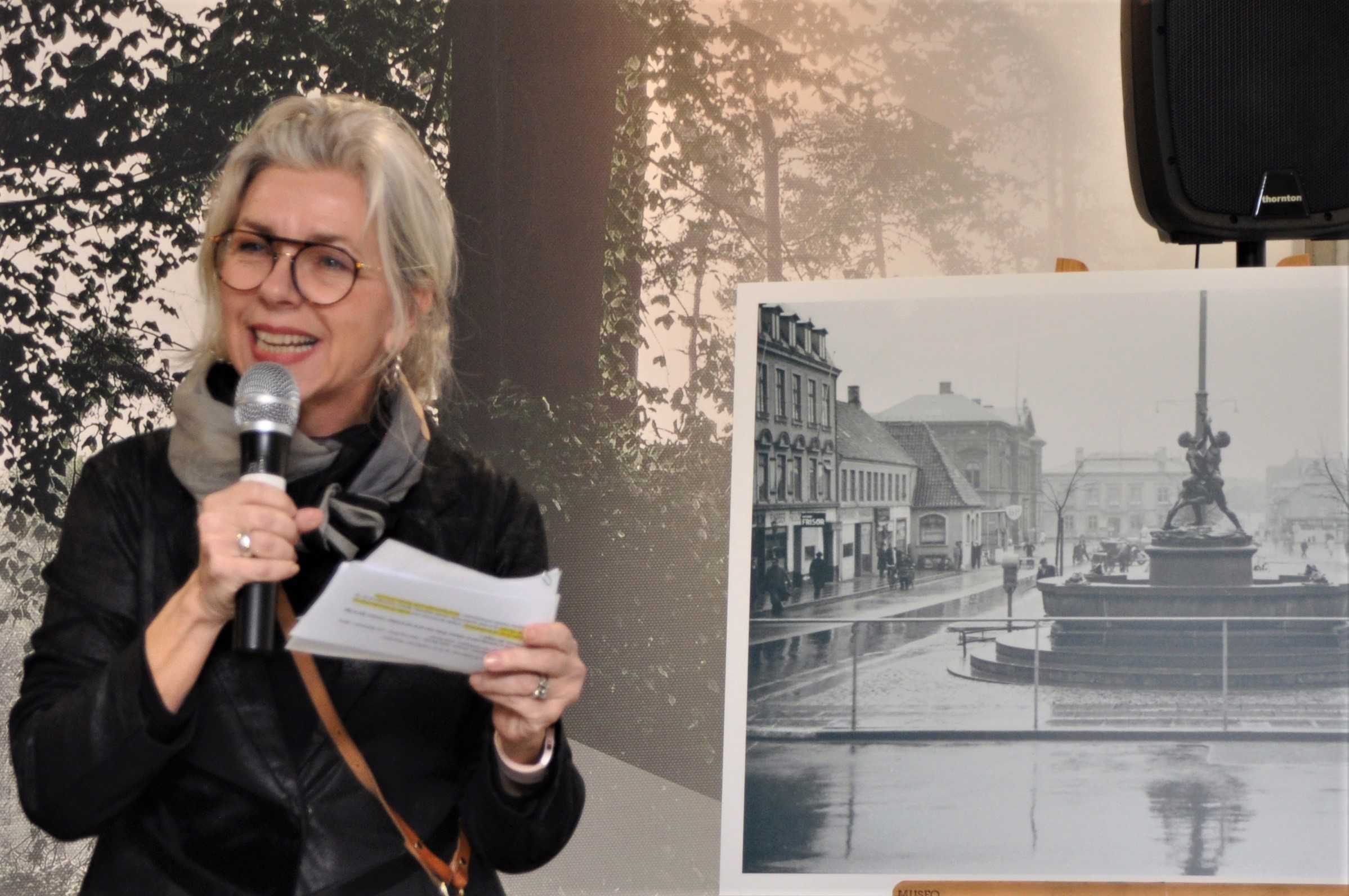 Formand for Kulturelt Samvirke, Annemarie Winter, gav stor ros til dette års modtager af kulturprisen.