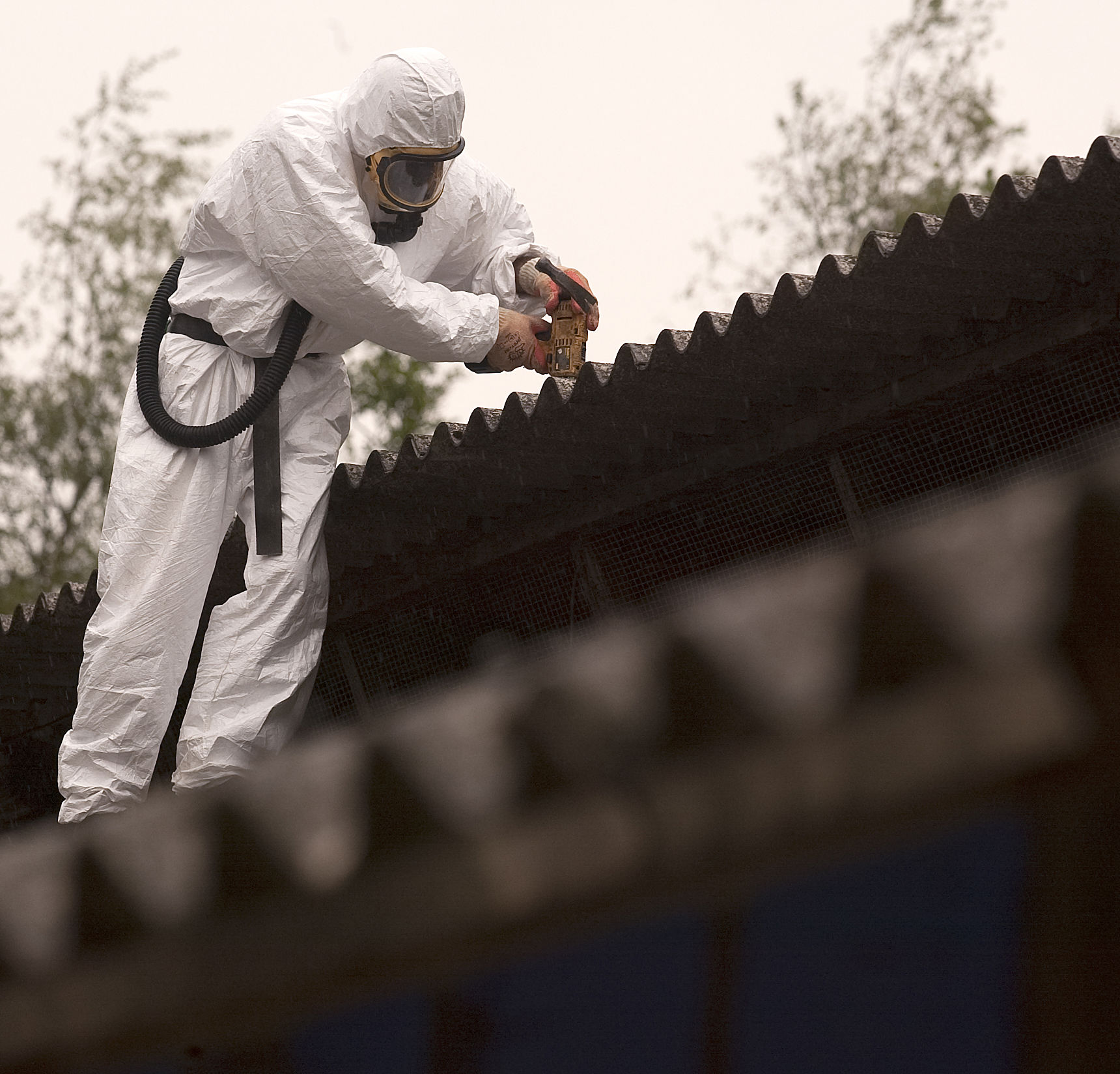 Nedbrydning af asbesttag