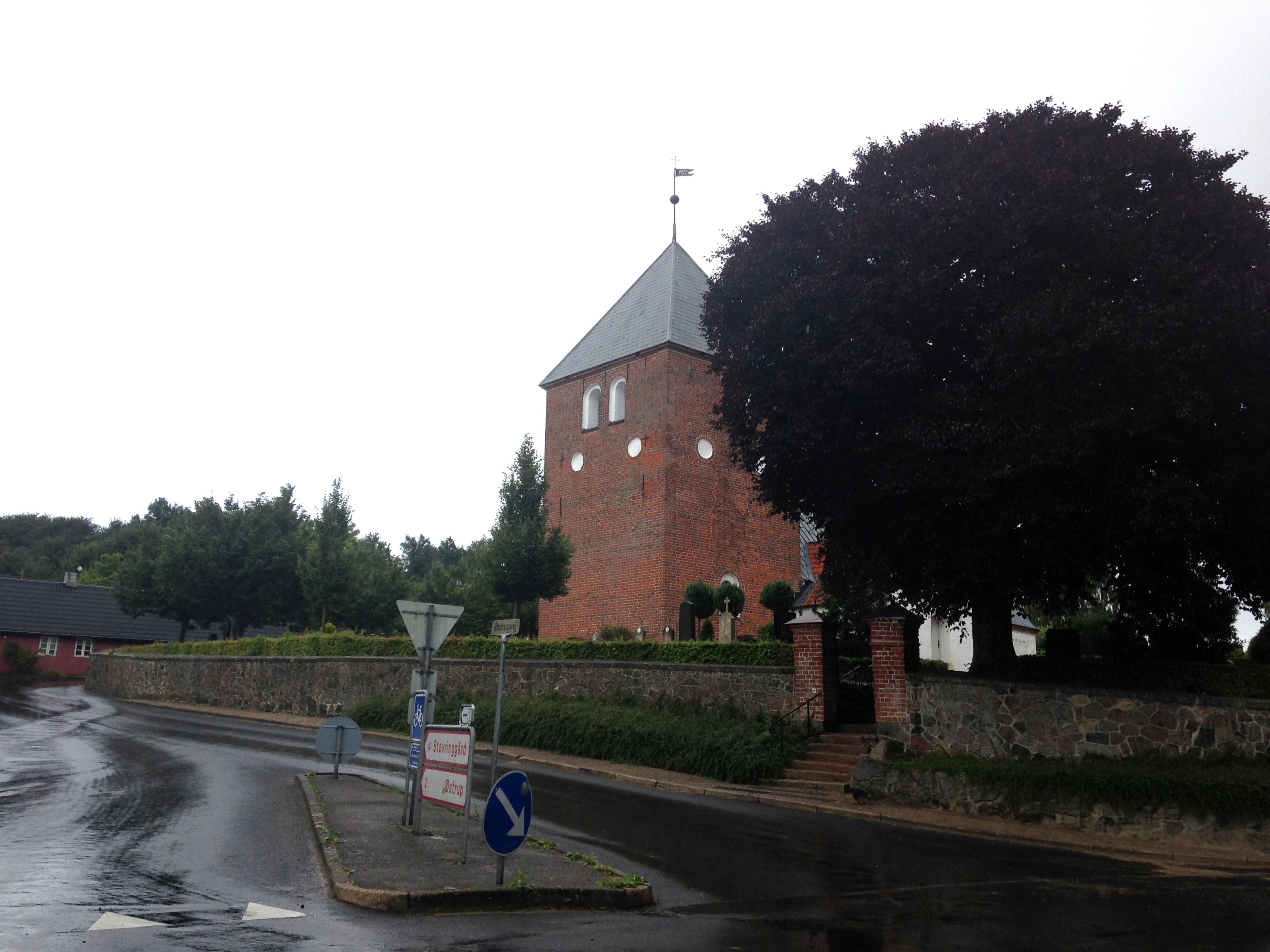 Albæk Kirke