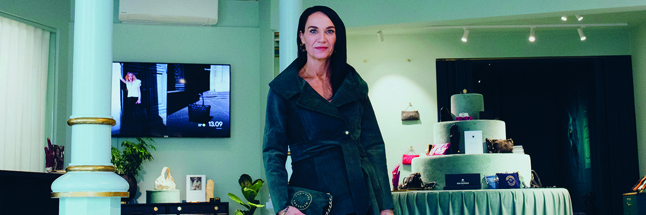 Rina i butikken i Torvegade